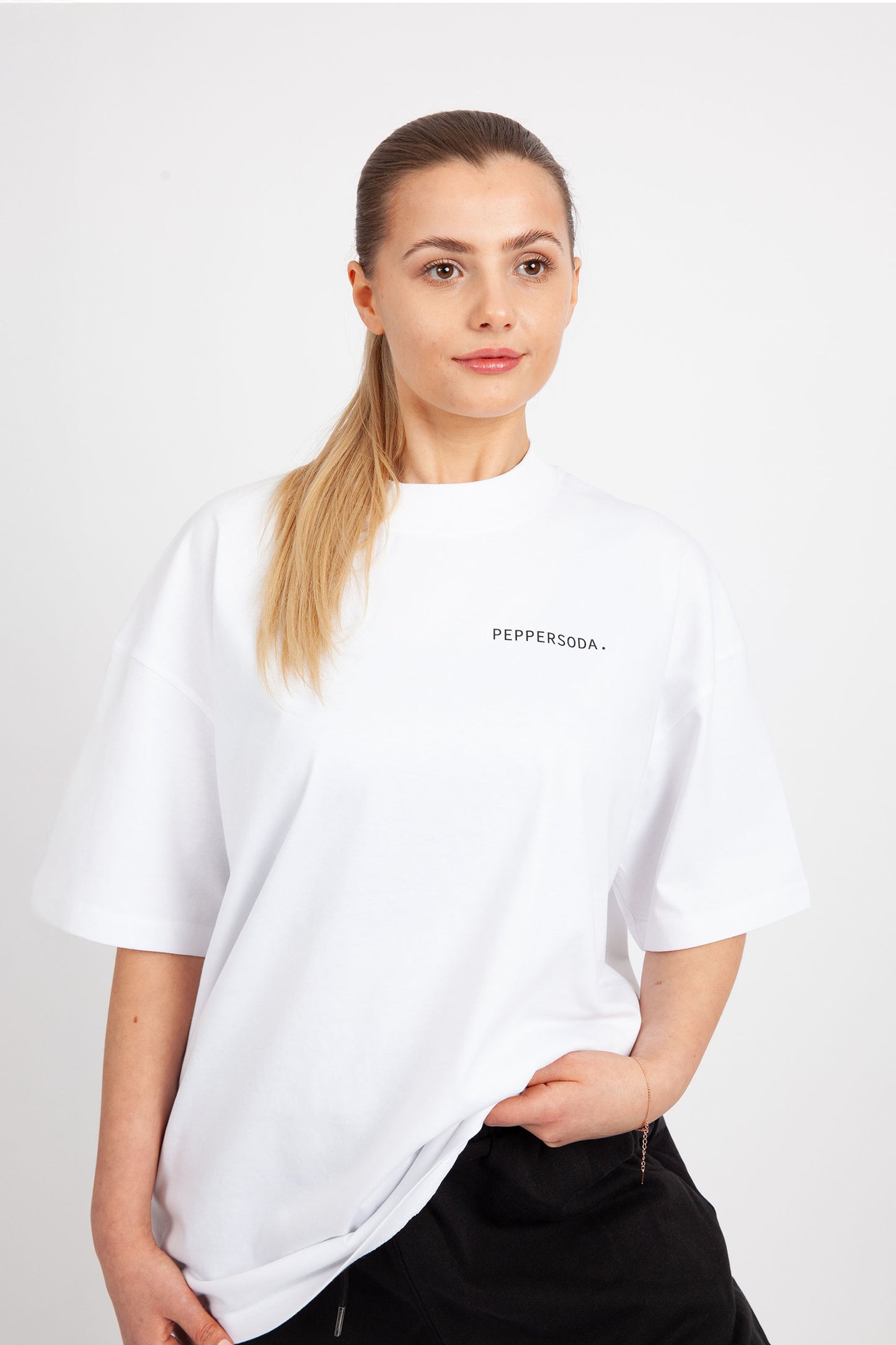 Womens Wonderful Tropical Paradise Printed White T-shirt